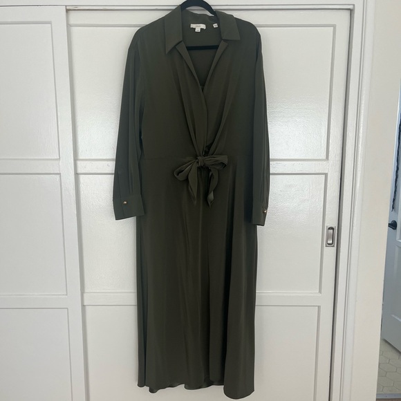 Vince Long Sleeve Shaped Collar Tie-Front Dress - Picture 4 of 9